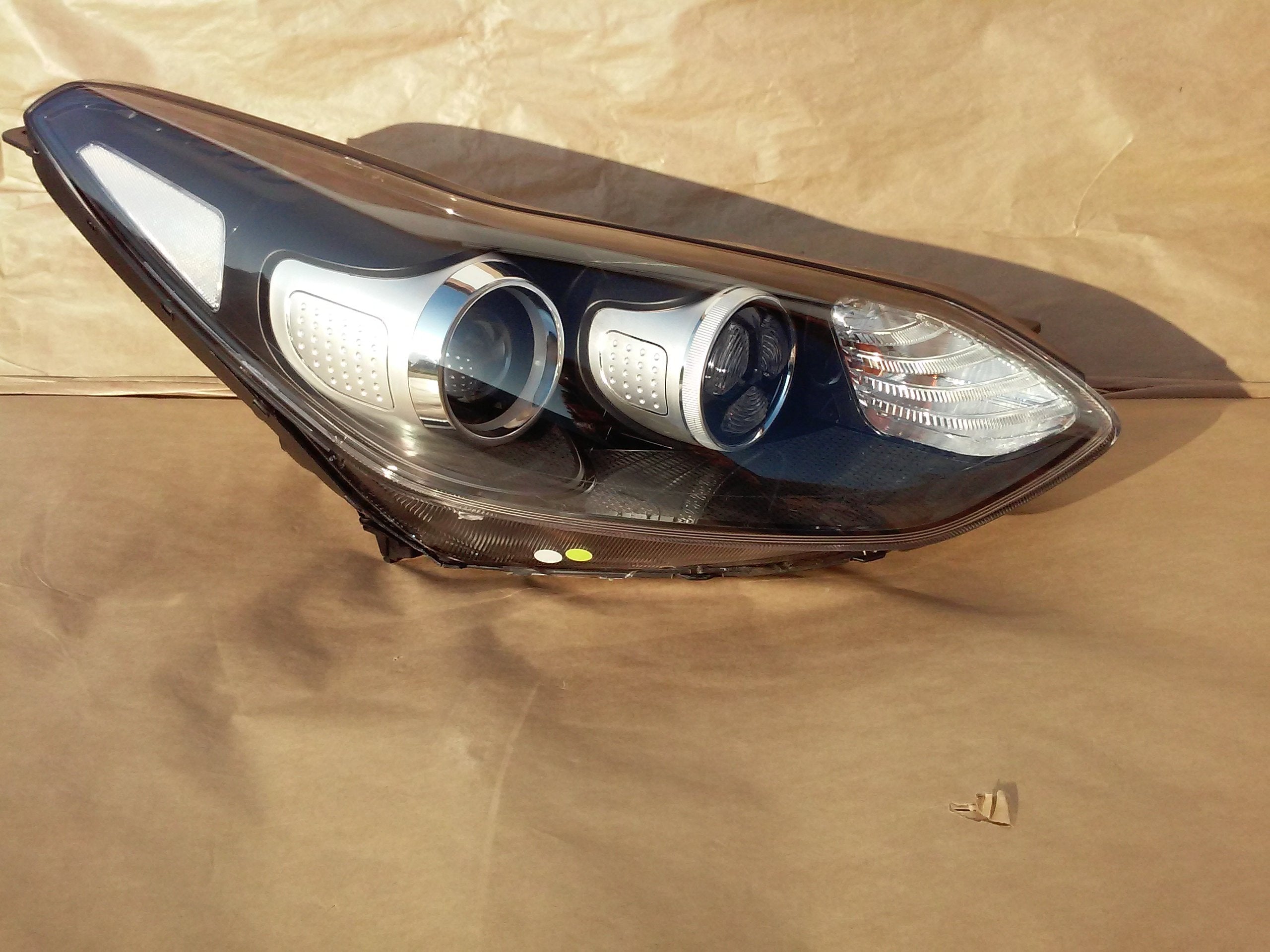 Frontscheinwerfer Kia Sportage Bi-Xenon Rechts Original Scheinwerfer Headlight