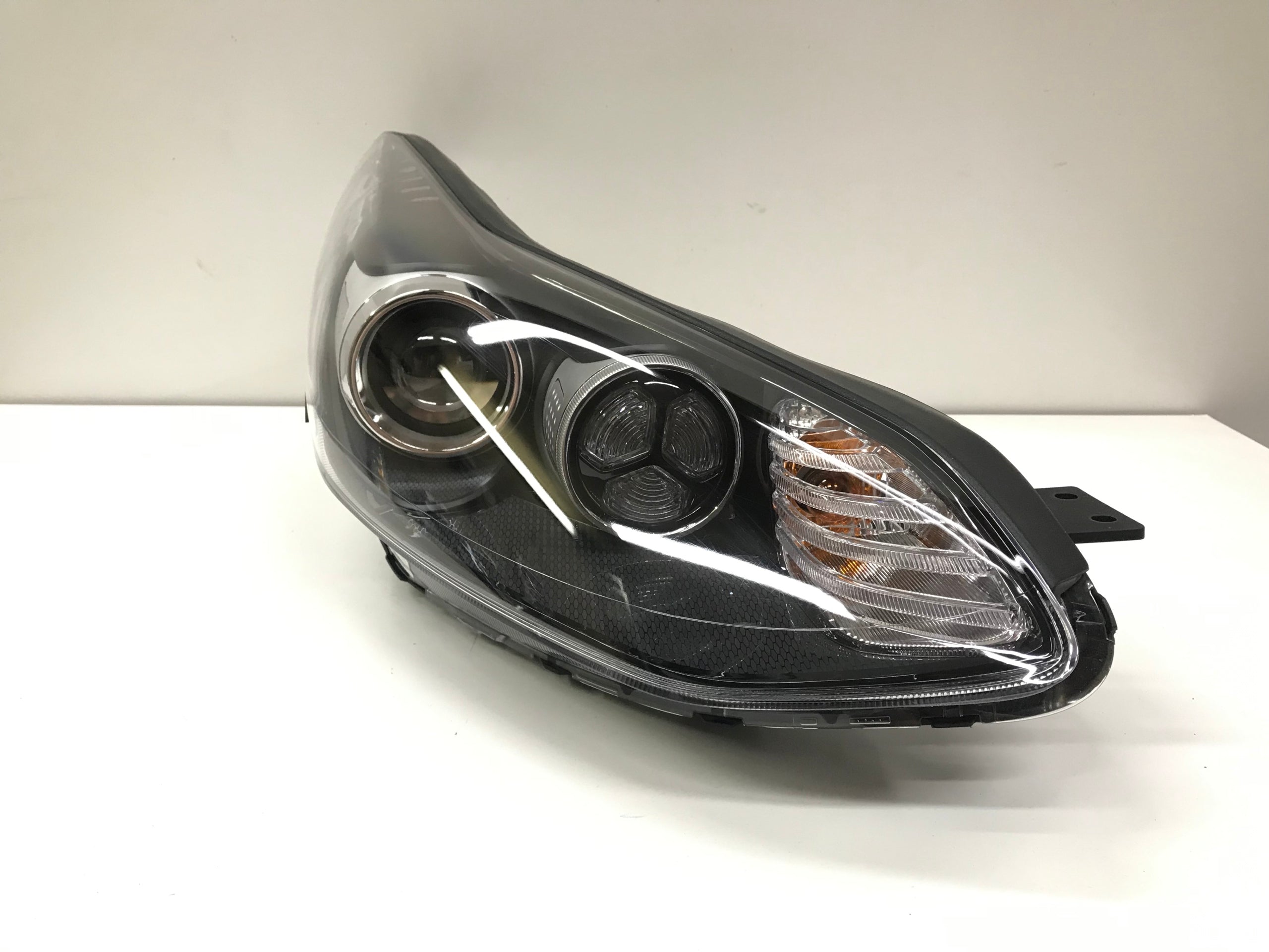 Frontscheinwerfer Kia Sportage Xenon Rechts Original Scheinwerfer Headlight