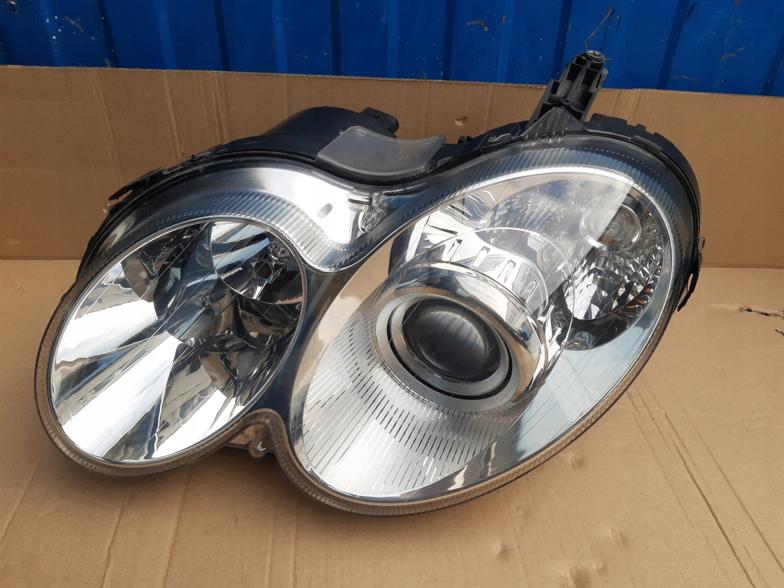 Frontscheinwerfer Mercedes-Benz W209 Facelift Xenon Links  Headlight