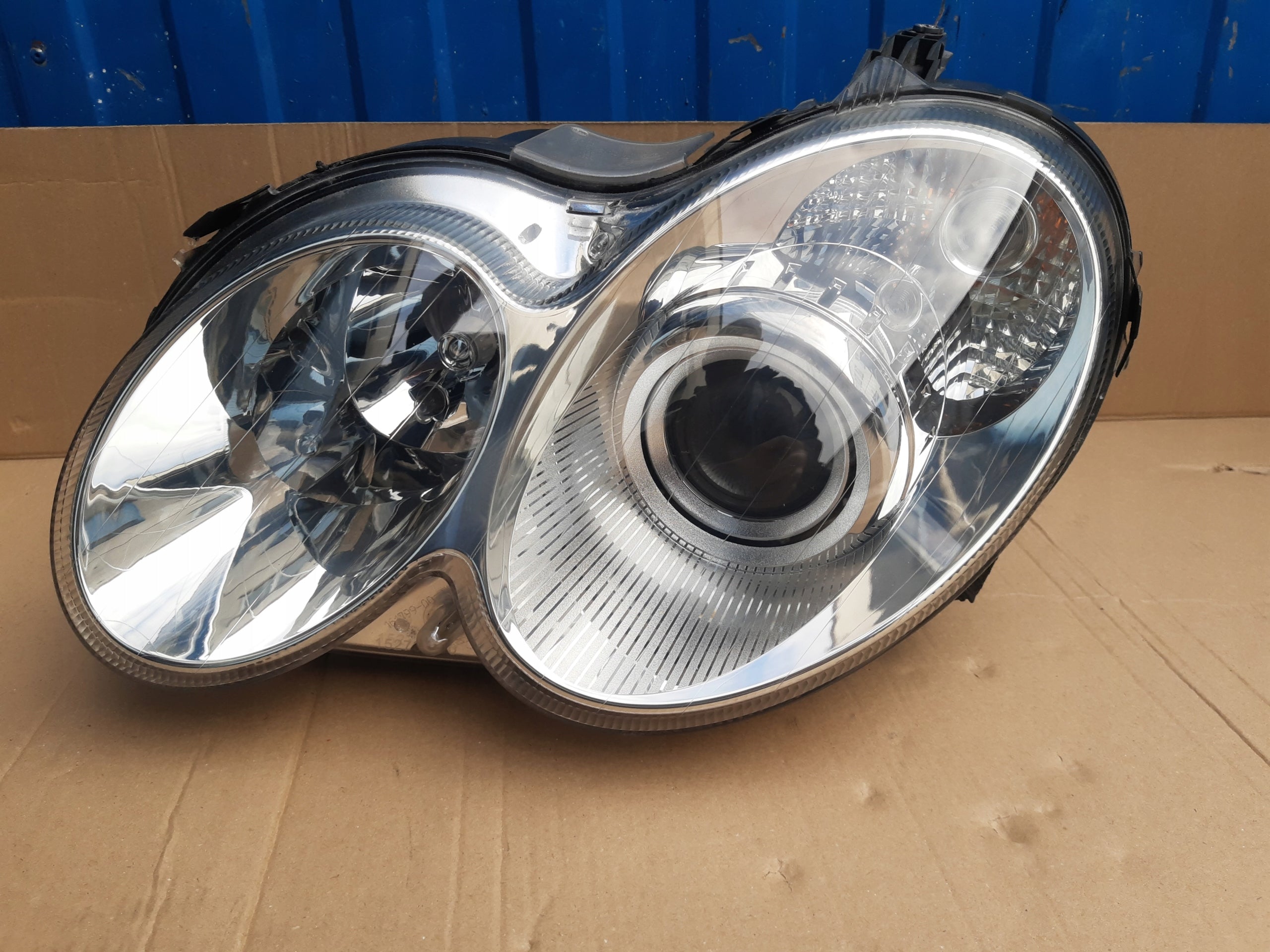 Frontscheinwerfer Mercedes-Benz W209 Facelift Xenon Links  Headlight