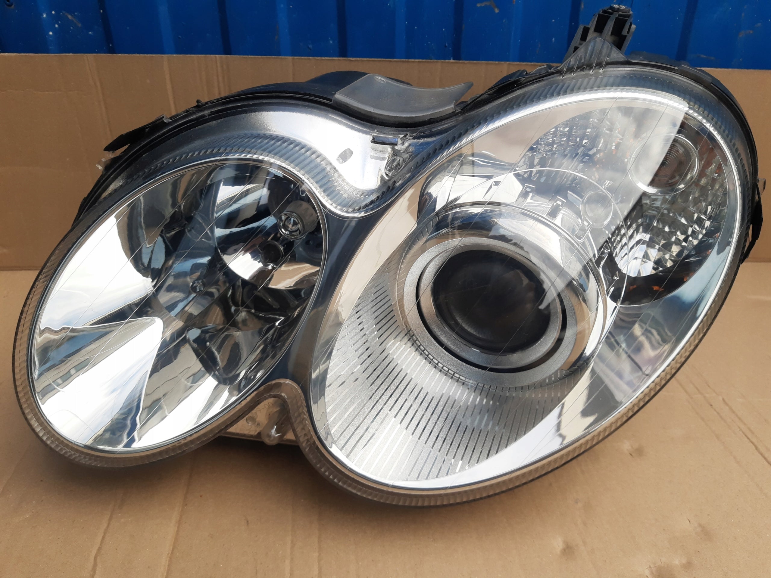 Frontscheinwerfer Mercedes-Benz W209 Facelift Xenon Links  Headlight