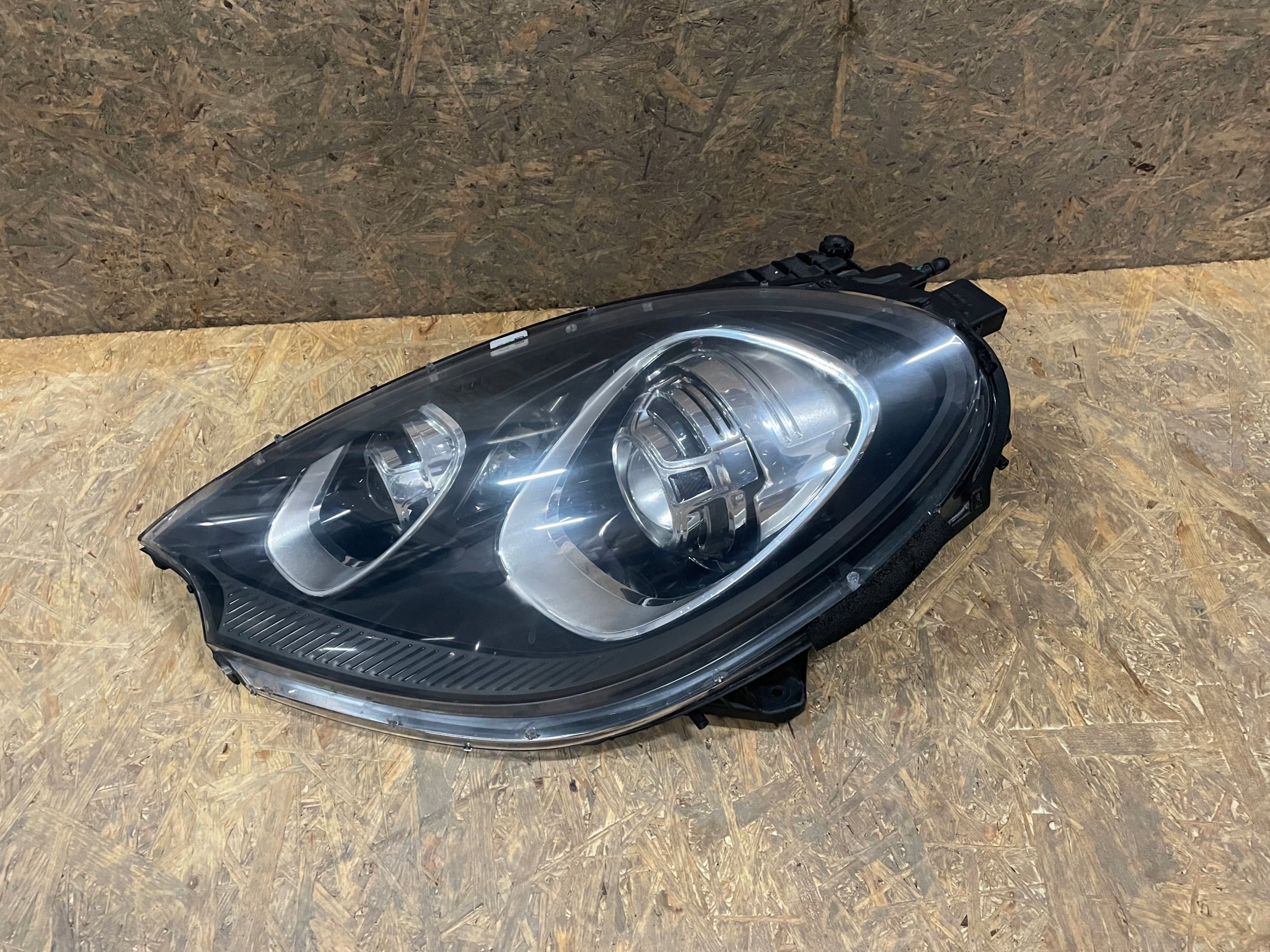 Frontscheinwerfer Porsche Macan Xenon Links Original Scheinwerfer Headlight