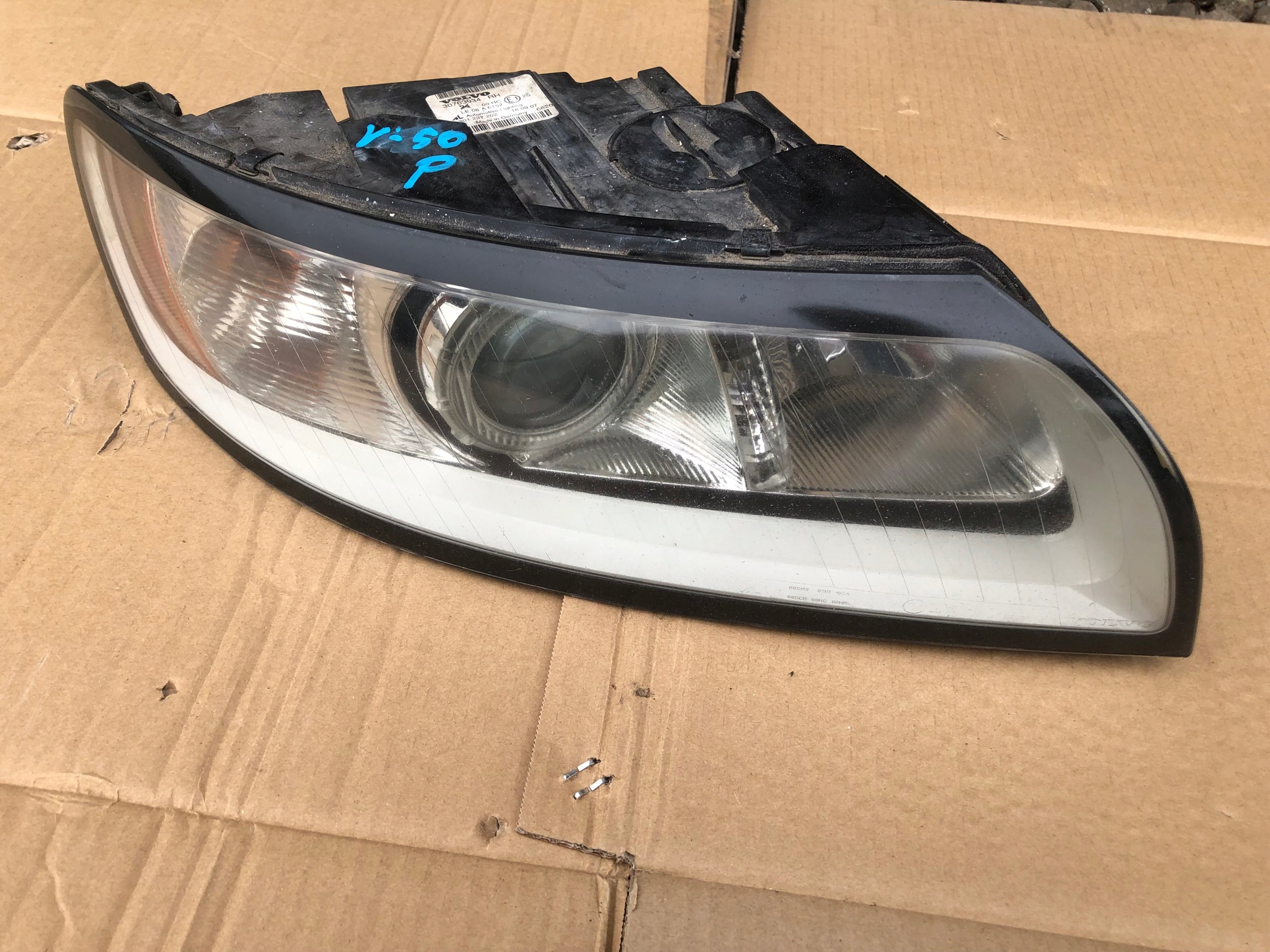 Frontscheinwerfer Volvo V50 S40 30763034 Facelift LED Rechts  Headlight