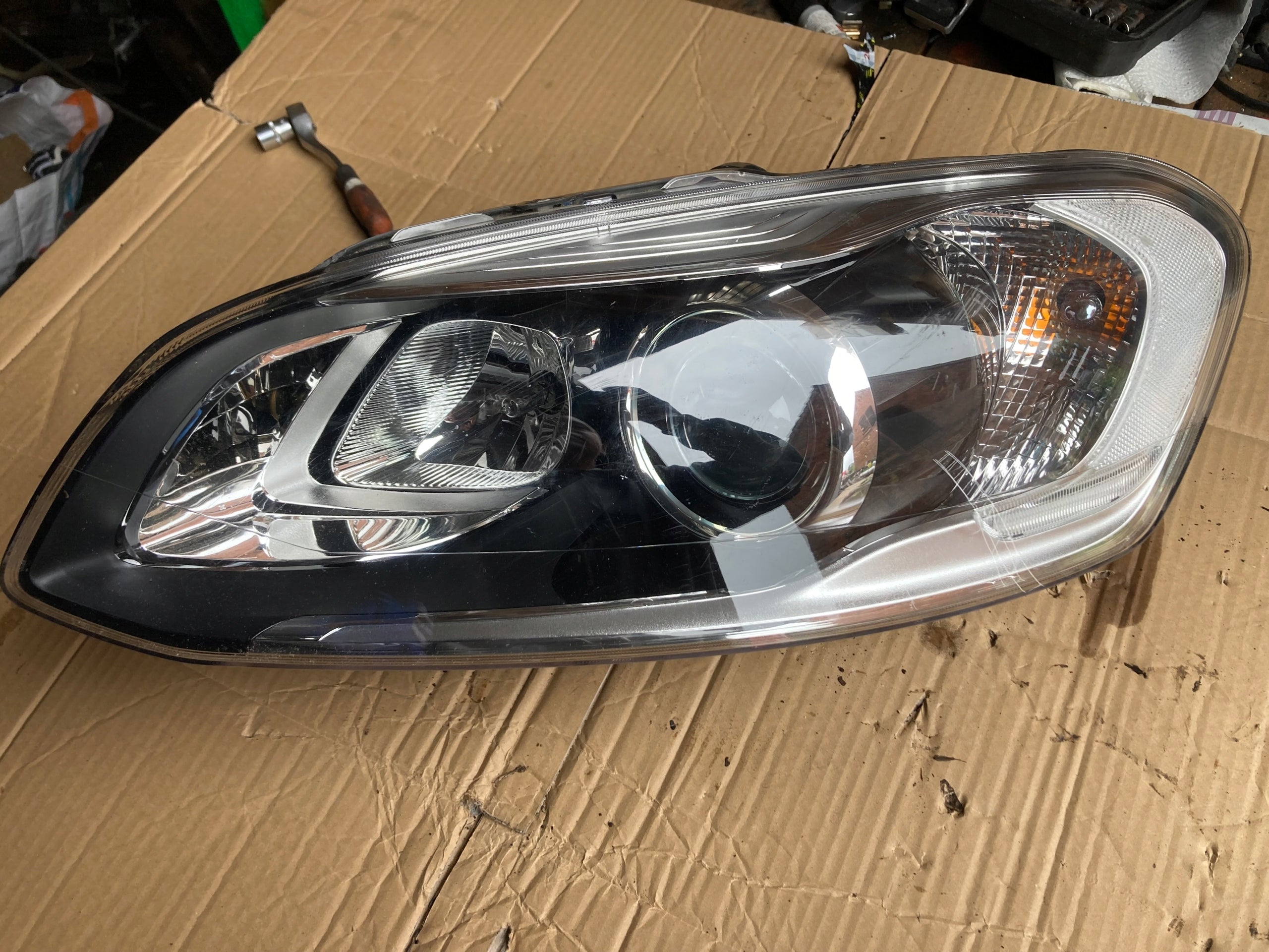 Frontscheinwerfer Volvo XC60 31395896 Facelift Xenon Links  Headlight